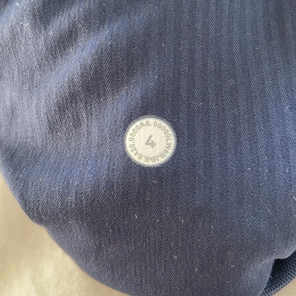 Lululemon Beyond the Studio Crop - Picture 4 of 5